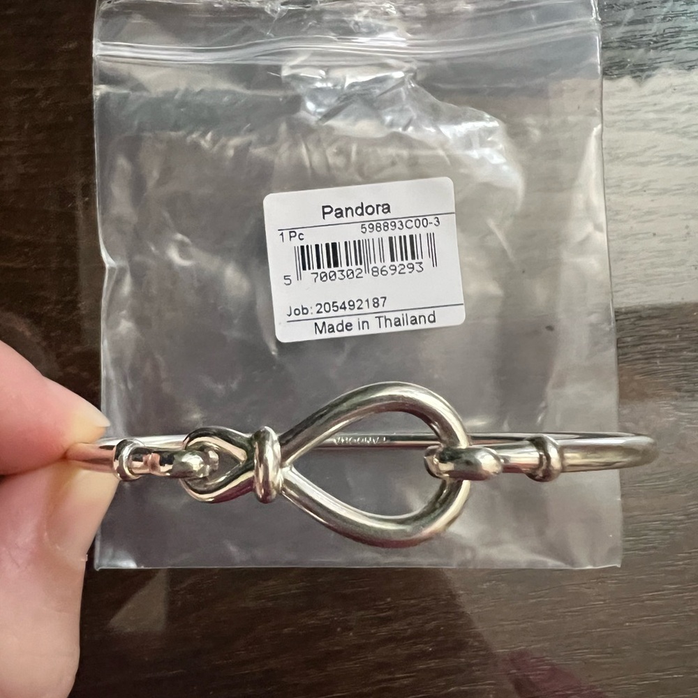 Pandora Silver Infinity Knot Bangle